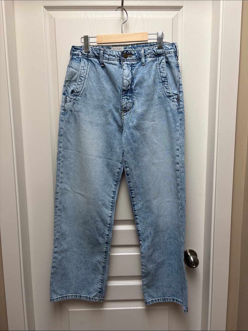 Pilcro Light Wash Wide Leg Jeans